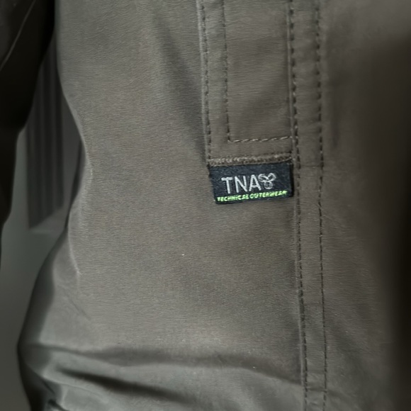 TNA Aritzia Parka - Picture 5 of 12